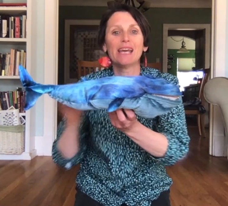 teaching children second language through music, language clasess in spanish, french and german for kids and children and toddlers